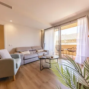 Bravissimo Domenica, 2 Bedrooms And Balcony Apartment Girona